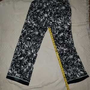 Denim 24/7 wrinkle-free travel pants